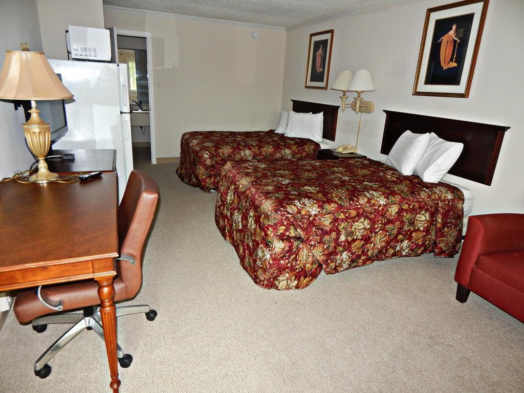 Live In Lodge Gainesville Bagian luar foto